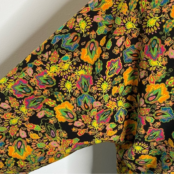 LuLaRoe Colorful Lindsay Cardigan - Picture 3 of 6